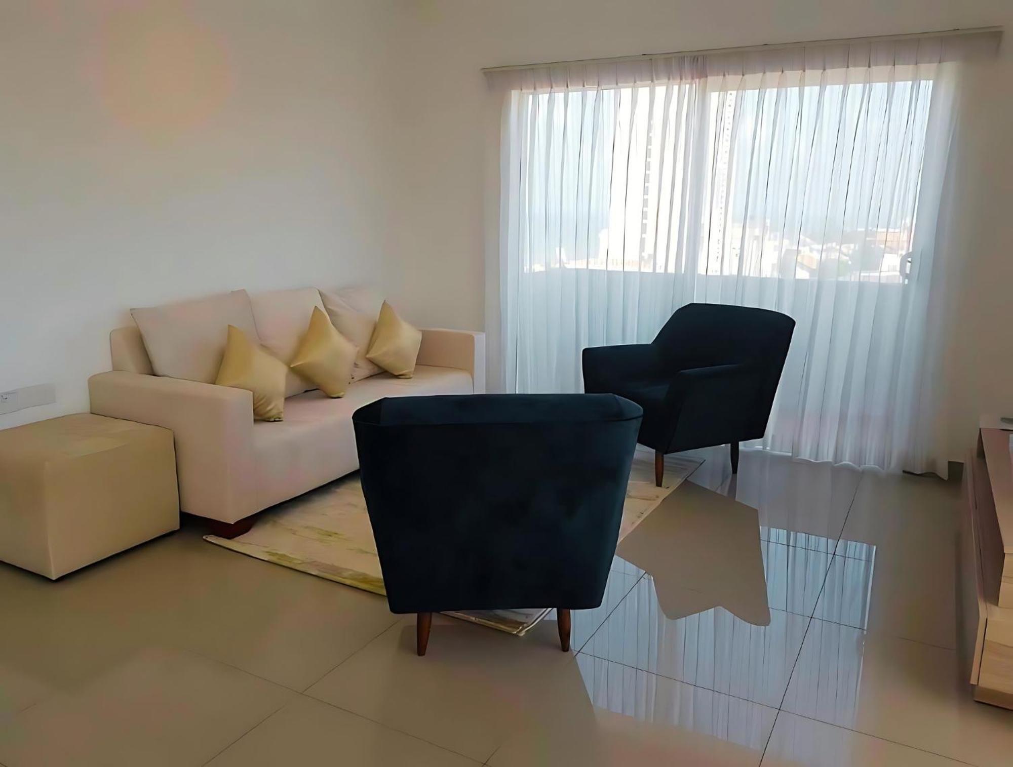 Negombo Ocean Breeze - Bliss On The Beach Luxury Apartments By Serendib Vacation Exterior photo